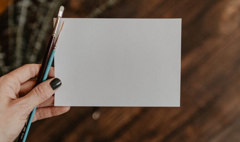 How You Hold a Paintbrush Changes the Line, Even Before the Paint Does - hands & tools