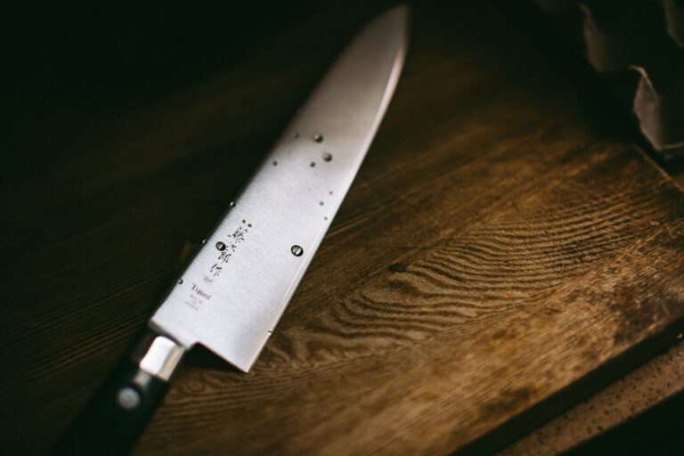 Sharpening and Storing Kitchen Knives So They Actually Stay Sharp - care & repair