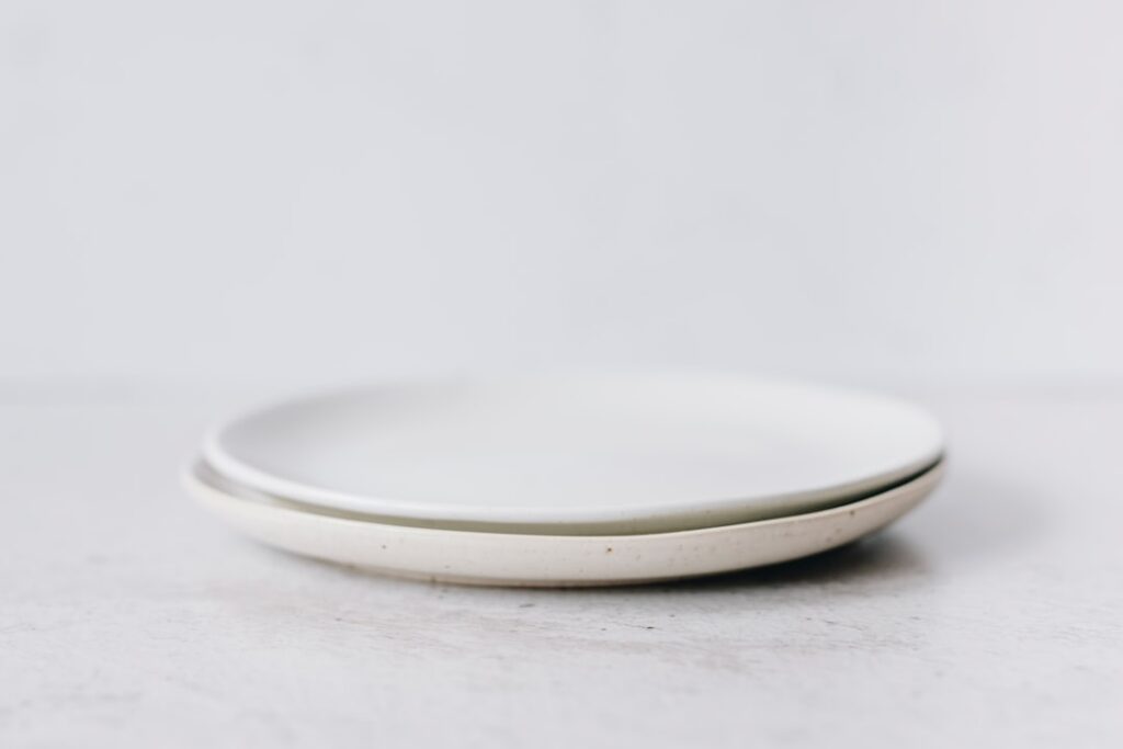 Stoneware Versus Porcelain: What You Are Really Paying For - materials that last