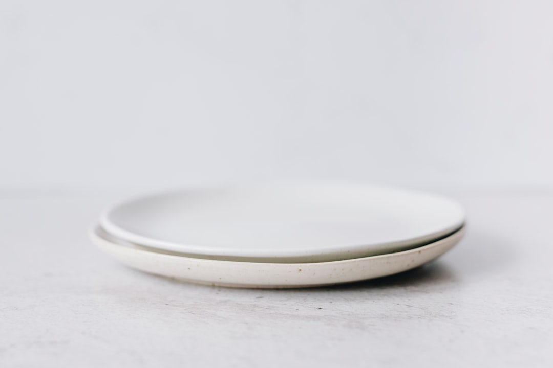 Stoneware Versus Porcelain: What You Are Really Paying For - materials that last